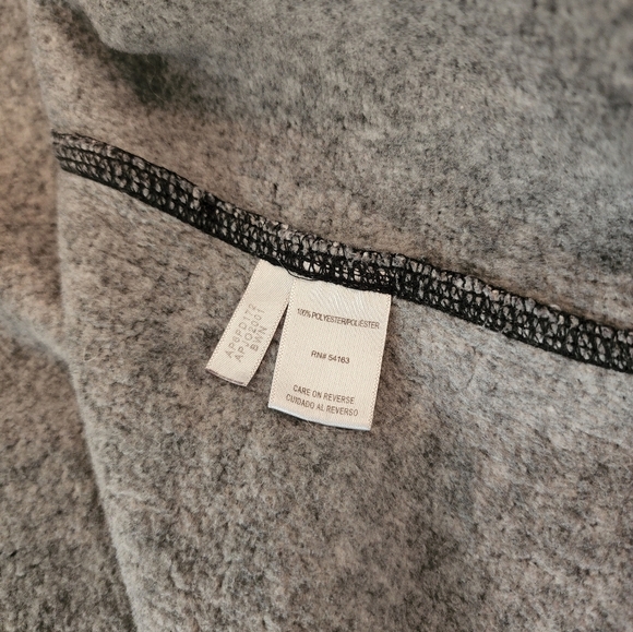 Andrew Marc Zip Up Vest size S - Picture 7 of 7